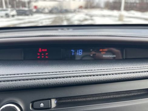 Used 2019 Toyota Highlander LE image 30