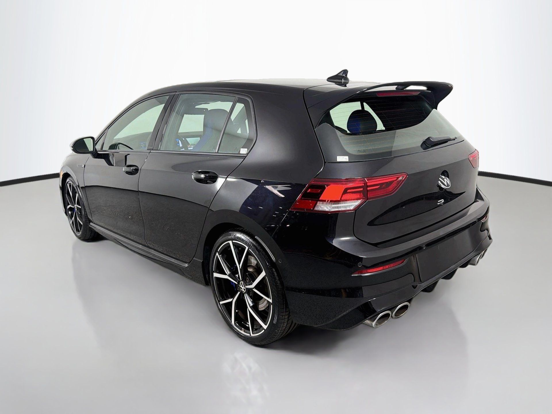Used 2022 Volkswagen Golf R AWD/4WD image 7
