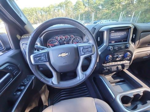 Certified 2019 Chevrolet Silverado 1500 LTZ w/ LTZ Plus Package image 15