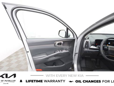 New 2026 Kia Sorento EX image 9