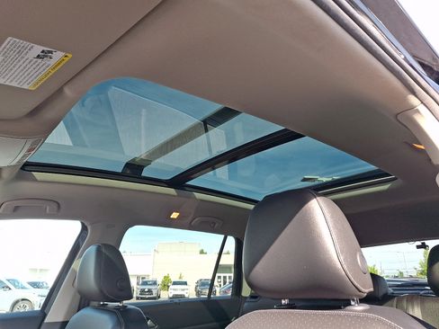 Used 2019 Volkswagen Atlas SEL AWD/4WD image 4