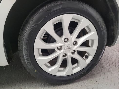 Used 2019 Nissan Sentra SV FWD image 31