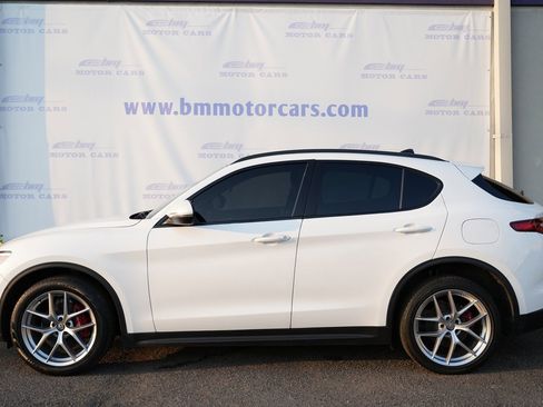Used 2019 Alfa Romeo Stelvio Ti Sport w/ Quick Order Package 22S Sport image 8