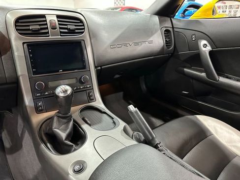 Used 2007 Chevrolet Corvette Z06 w/ Preferred Equipment Group image 16