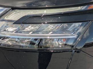 Certified 2024 Nissan Pathfinder SL w/ SL Premium Package video 4