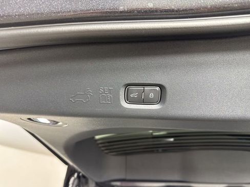 New 2025 Lincoln Navigator Reserve image 30