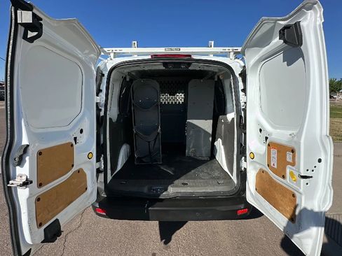 Used 2021 Ford Transit Connect XL image 4