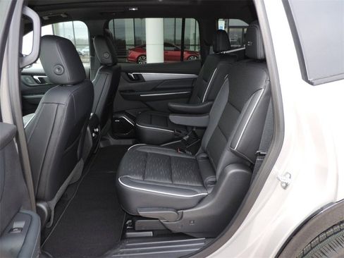 New 2026 Buick Enclave Sport Touring image 21