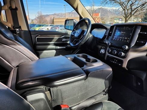 Used 2019 RAM 1500 Laramie w/ Off Road Group image 17