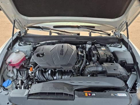Used 2025 Hyundai Sonata SEL FWD image 34