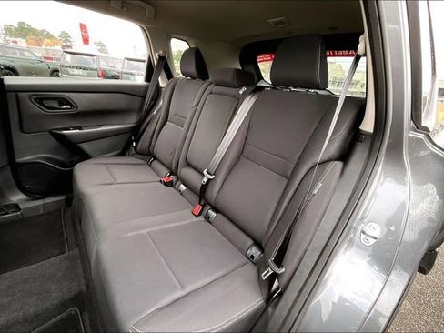 Certified 2025 Nissan Rogue S FWD image 19