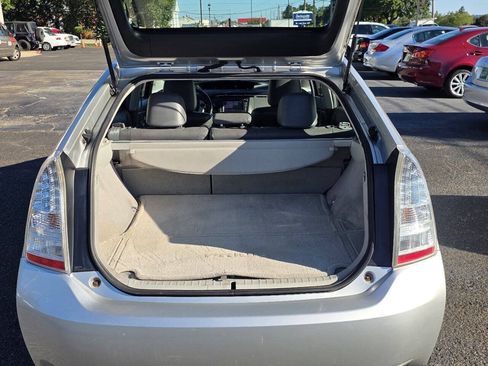 Used 2010 Toyota Prius Four FWD image 23