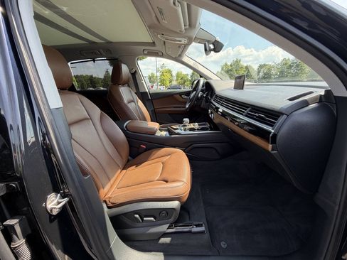 Used 2017 Audi Q7 3.0T Prestige AWD/4WD image 19