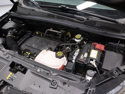 Used 2020 Buick Encore Preferred w/ Safety Package image 12