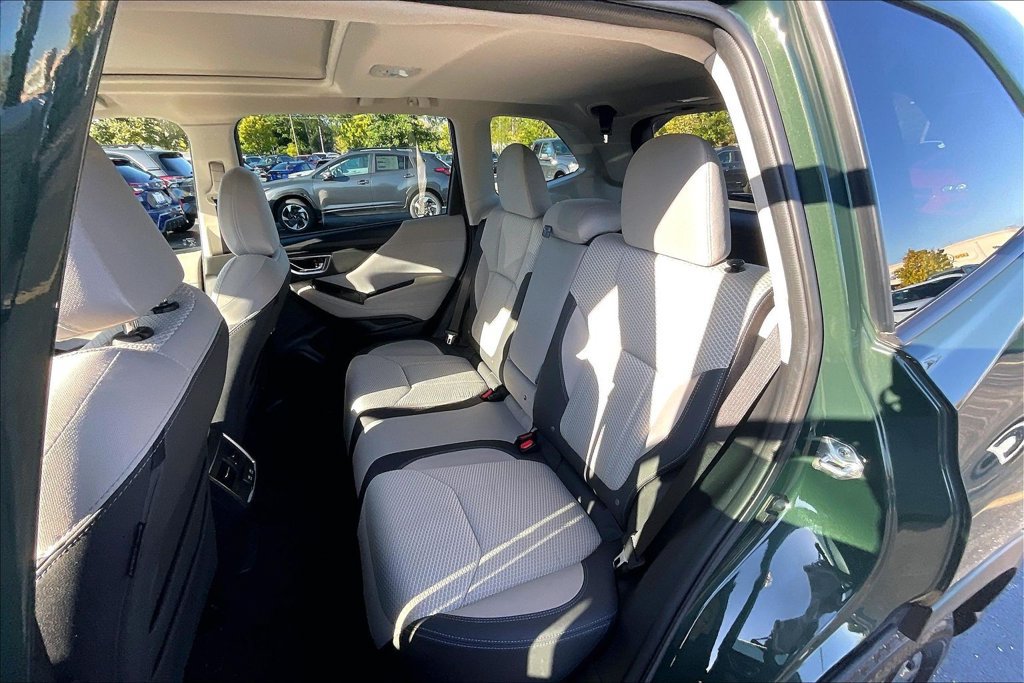 Certified 2024 Subaru Forester Premium AWD/4WD image 25