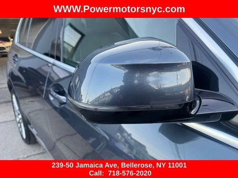Used 2021 BMW X7 xDrive40i w/ Premium Package AWD/4WD image 12