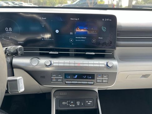 Used 2024 Hyundai Kona Limited FWD image 15