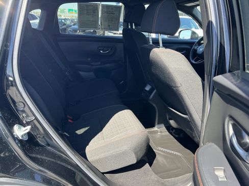 Certified 2023 Honda HR-V Sport image 29