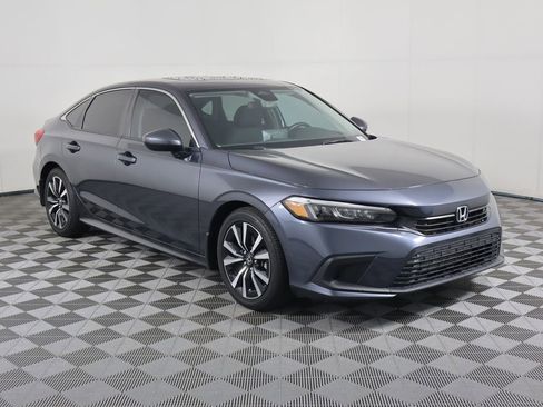 Certified 2023 Honda Civic EX image 3