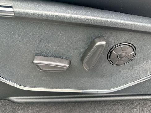 New 2026 Ford F250 Platinum AWD/4WD image 12