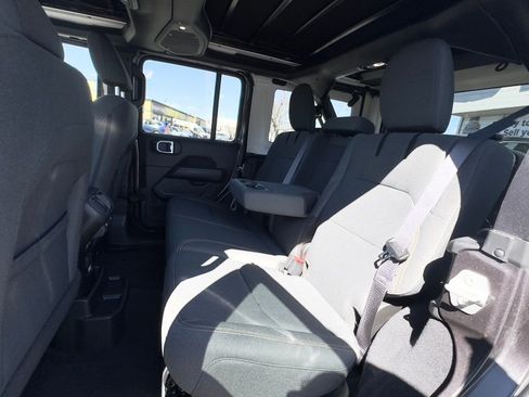 Used 2025 Jeep Wrangler Sahara 4xe w/ Safety Group image 15