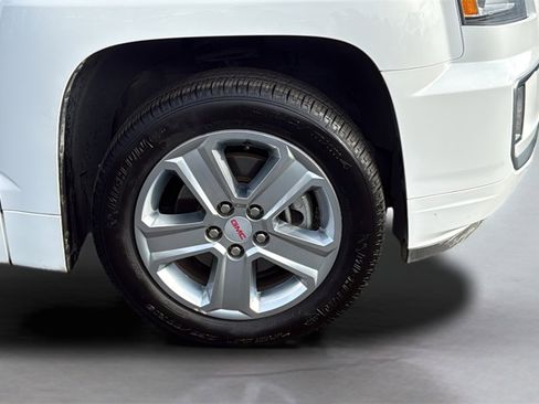 Used 2017 GMC Terrain Denali image 23