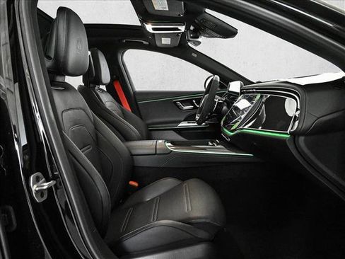 New 2026 Mercedes-Benz E 53 AMG 4MATIC Sedan image 23
