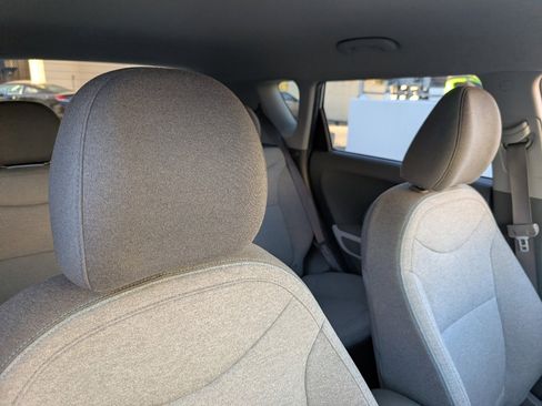 Used 2017 Kia Soul EV image 3