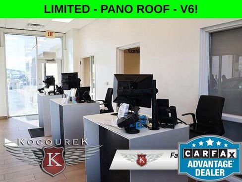 Used 2022 Jeep Cherokee Limited w/ Mopar Interior Package AWD/4WD image 37