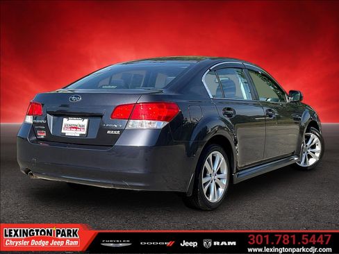 Used 2013 Subaru Legacy 2.5i Premium w/ All-Weather Pkg + Moonroof AWD/4WD image 5