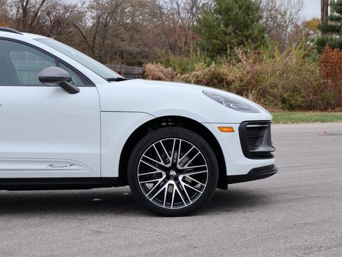 New 2026 Porsche Macan image 10