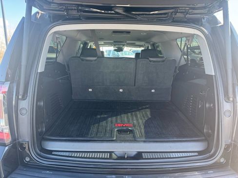 Used 2020 GMC Yukon XL Denali w/ Denali Ultimate Package image 9