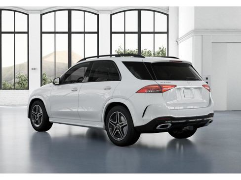 New 2026 Mercedes-Benz GLE 450 4MATIC image 9
