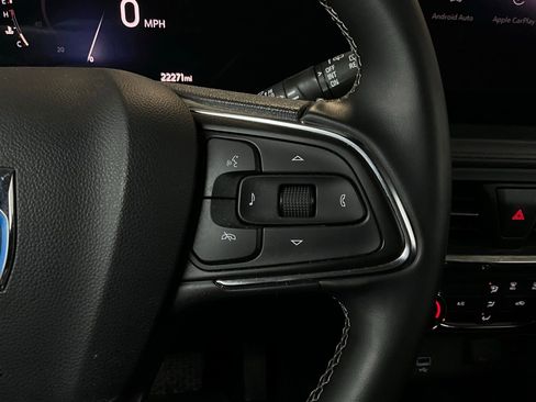 Used 2025 Buick Encore GX Preferred image 32