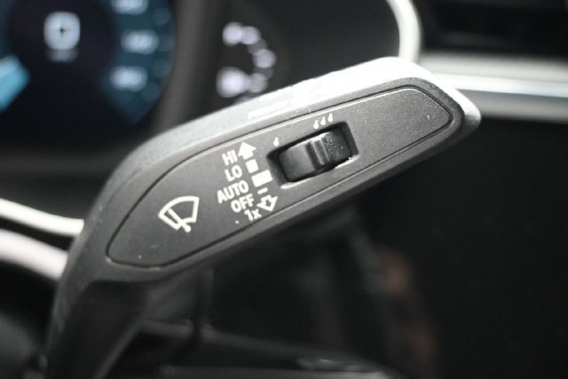 Used 2022 Audi Q3 2.0T Premium AWD/4WD image 32