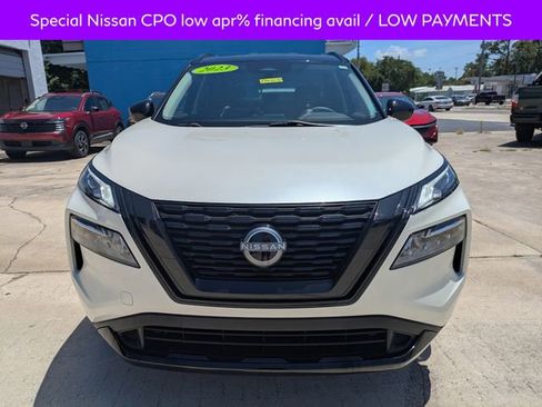 Used 2023 Nissan Rogue SV w/ SV Premium B Package FWD image 9