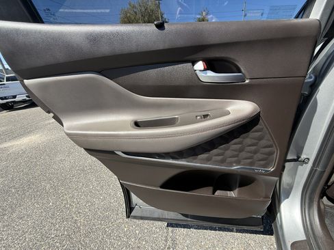 Used 2020 Hyundai Santa Fe SEL FWD image 31