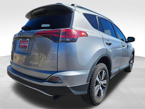 Used 2016 Toyota RAV4 XLE image 15
