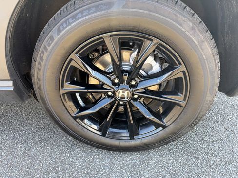 Used 2025 Honda CR-V Sport-L image 5