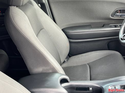 Used 2022 Honda HR-V Sport image 13