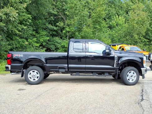 New 2026 Ford F350 XLT w/ 360-Degree Camera Package AWD/4WD image 4