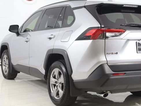 Used 2024 Toyota RAV4 XLE w/ Convenience Package image 23