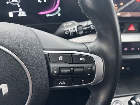 Used 2023 Kia Sportage EX image 22
