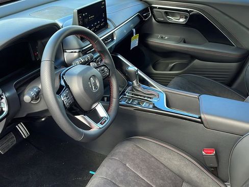 New 2025 Acura ADX A-Spec image 9