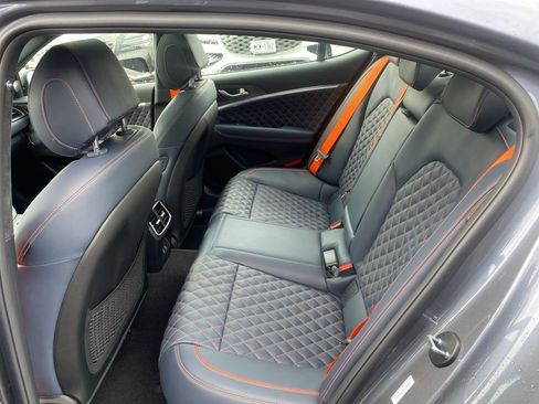 New 2026 Genesis G70 3.3T Prestige image 14