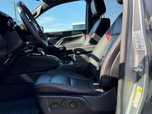 Certified 2023 Chevrolet Colorado Z71 w/ Z71 Convenience Package 2 image 17