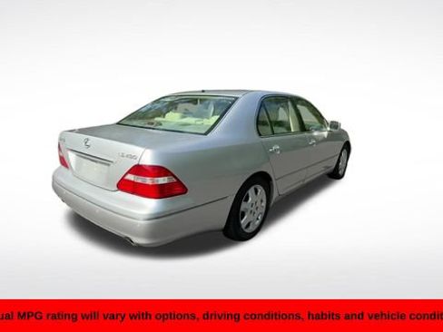 Used 2004 Lexus LS 430 RWD image 5