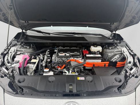 Used 2025 Toyota bZ4X AWD w/ Weather Package image 8