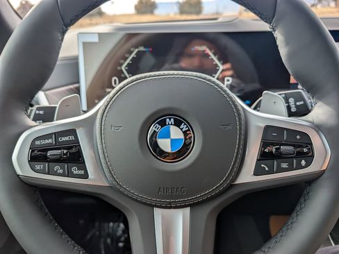 New 2026 BMW X5 xDrive40i w/ M Sport Package image 24