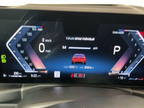 Certified 2024 BMW 330i Sedan w/ M Sport Package image 10